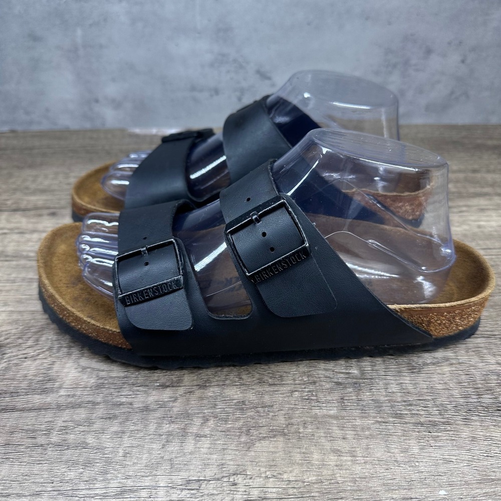 Birkenstock~Women's~Arizona Black Leather Birko-Flor Sandal~Size 9